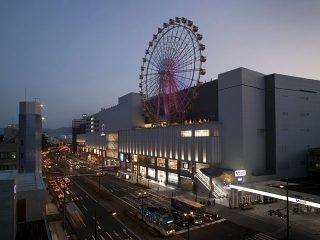 長崎自動車茂里町複合施設（ココウォーク）